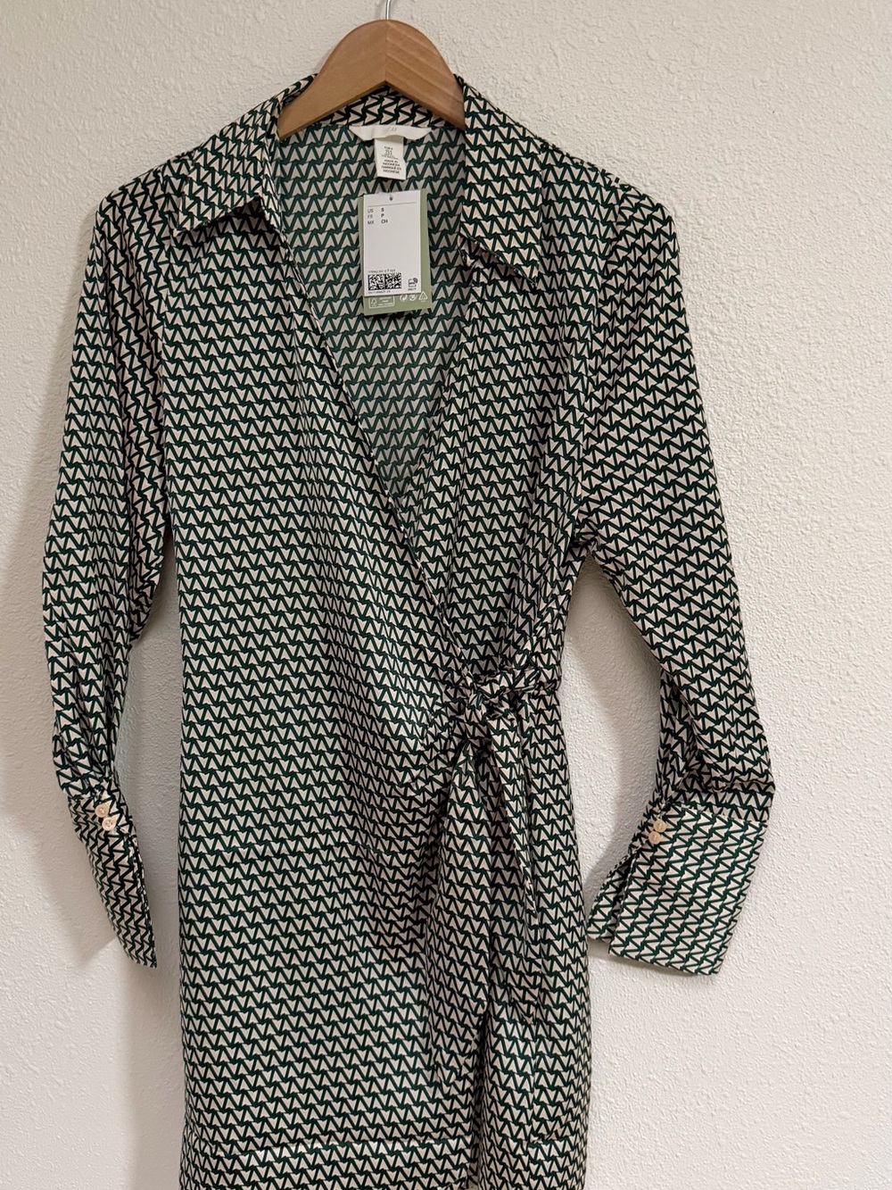 H&M Collared Satin Mini Wrap Dress - Green Patterned - New with Tags